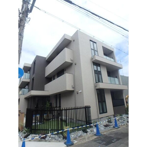 ルーエプラッツ阪南 建物画像