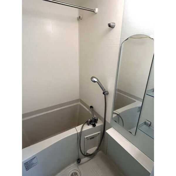 レジュールアッシュ心斎橋リュクス 室内写真4