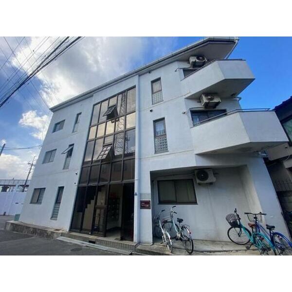 トラッディハウス吹田ファイブ 建物画像