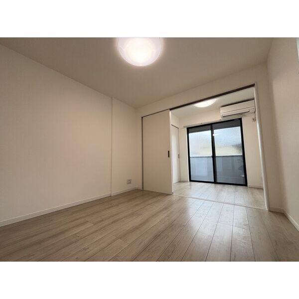 ココングランジュール吹田垂水町 室内写真1