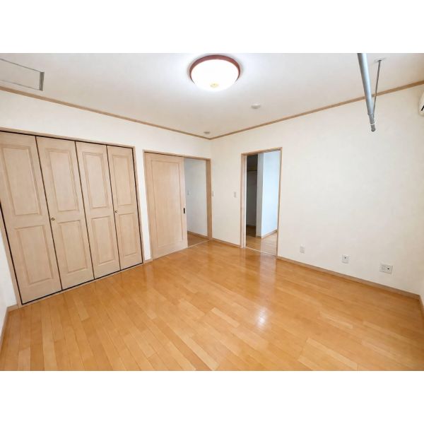 本町三丁目戸建 室内写真3