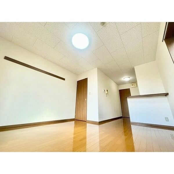 アンプルール フラーリッシュ 室内写真2