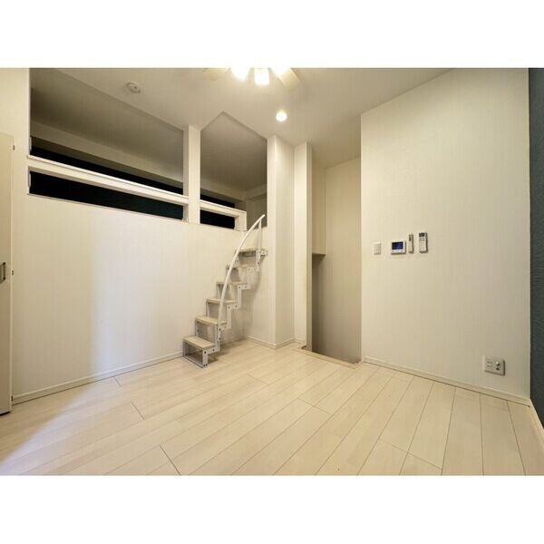COMFORTIA 室内写真3