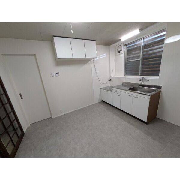 南濃町松?戸建 室内写真2