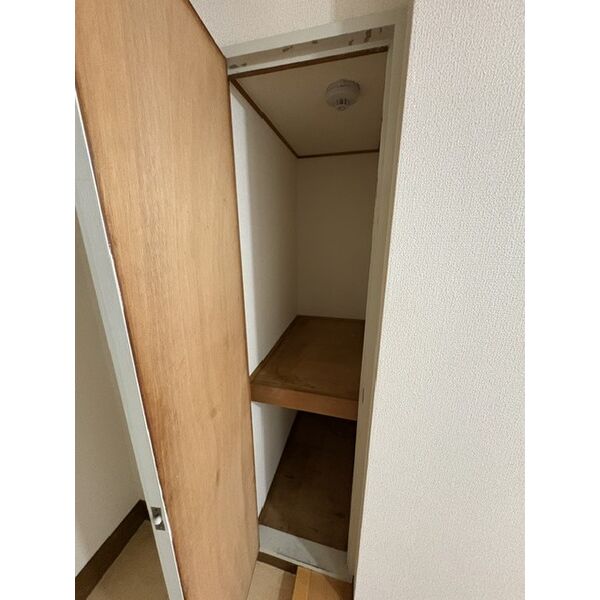 シャトー西川 室内写真8
