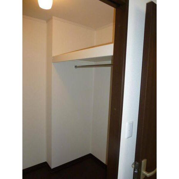 プレシャス西伏屋 室内写真5