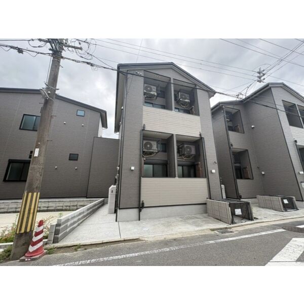 ハーモニーテラス深草東伊達町Ⅱ 建物画像