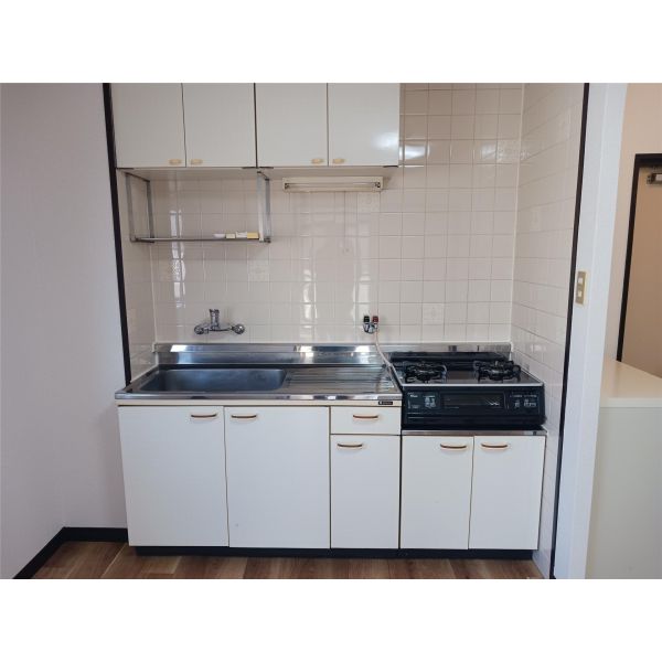 タクティ三津屋 室内写真2