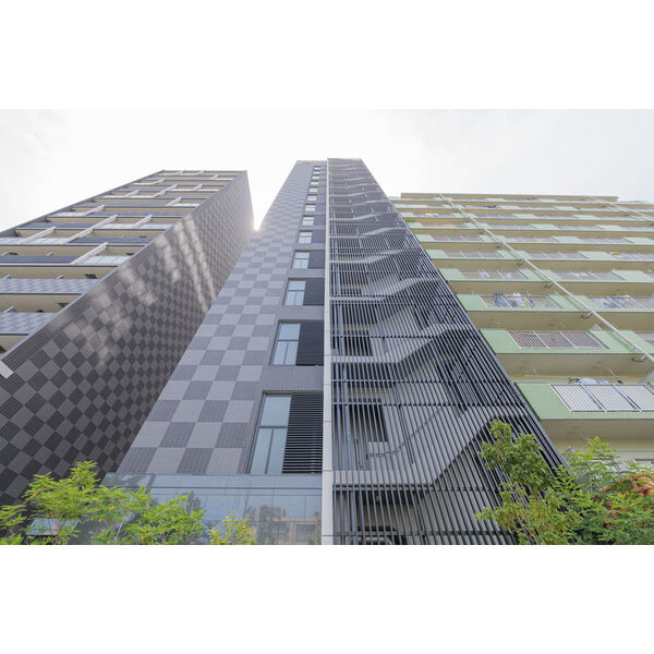 ファステート難波グランプリ 建物画像