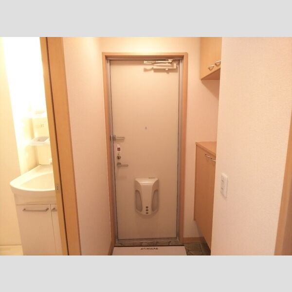 ツイトローネ3番館 室内写真3