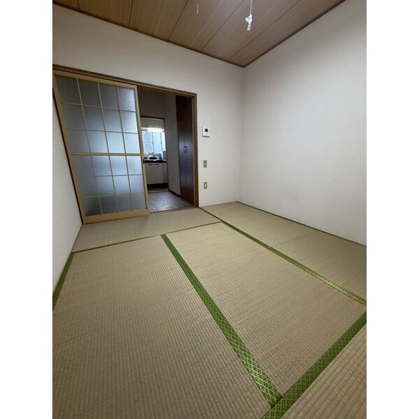 住吉神吉貸家 室内写真1
