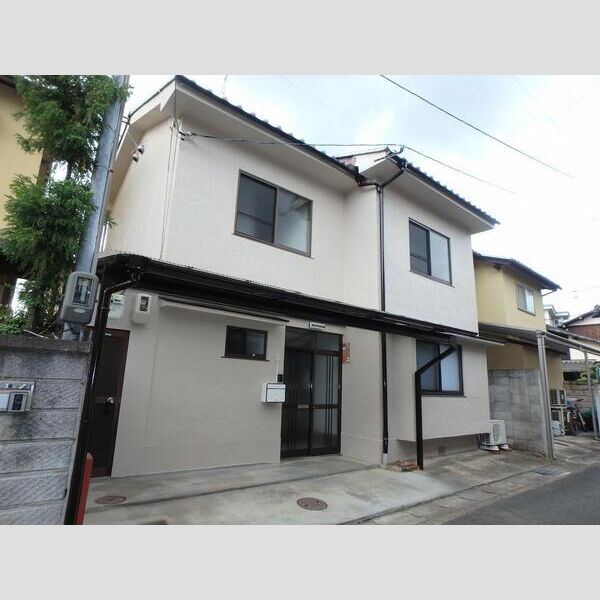 宇多野御池町貸家