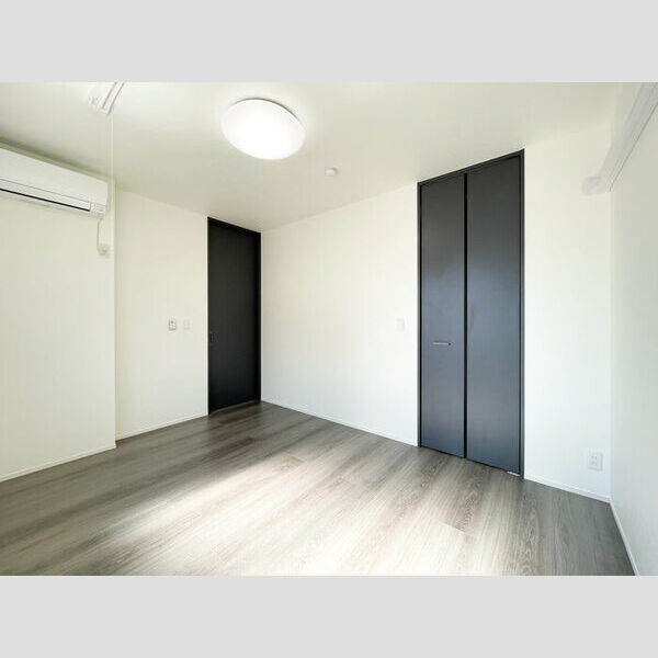 NIGAWA RESIDENCEⅡ 室内写真5