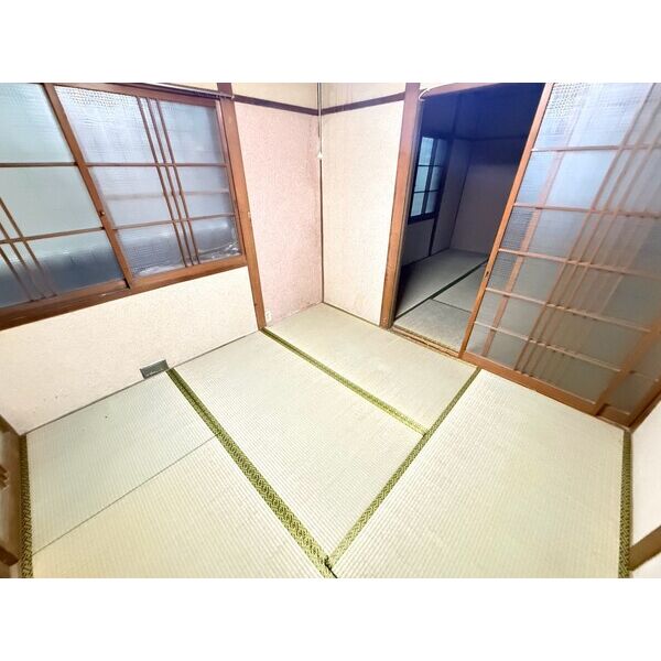 灘区城の下アパート 室内写真1