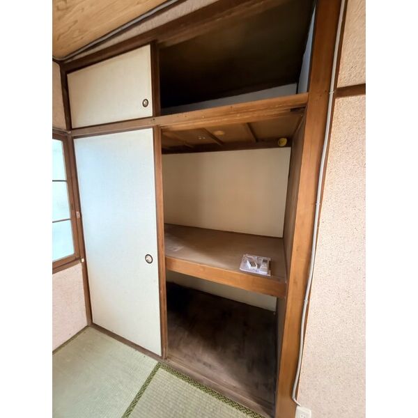 灘区城の下アパート 室内写真3