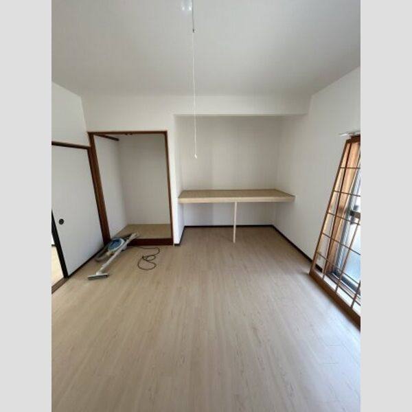 緑区鳴海町戸建て 室内写真6