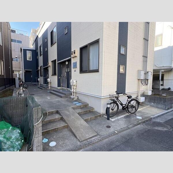 レオネクストシーズ立花 室内写真4