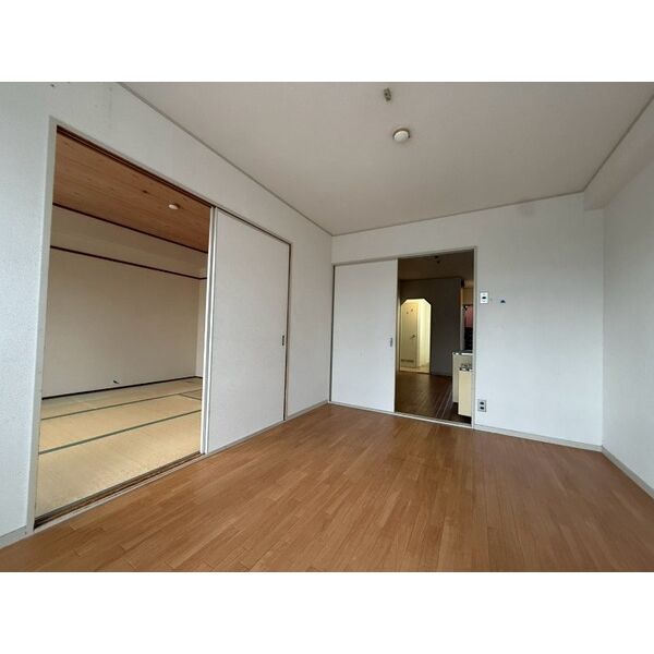 リアライズ住道南 室内写真4