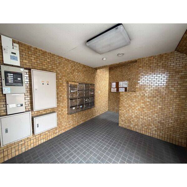 プレアール名古屋供米田 室内写真1