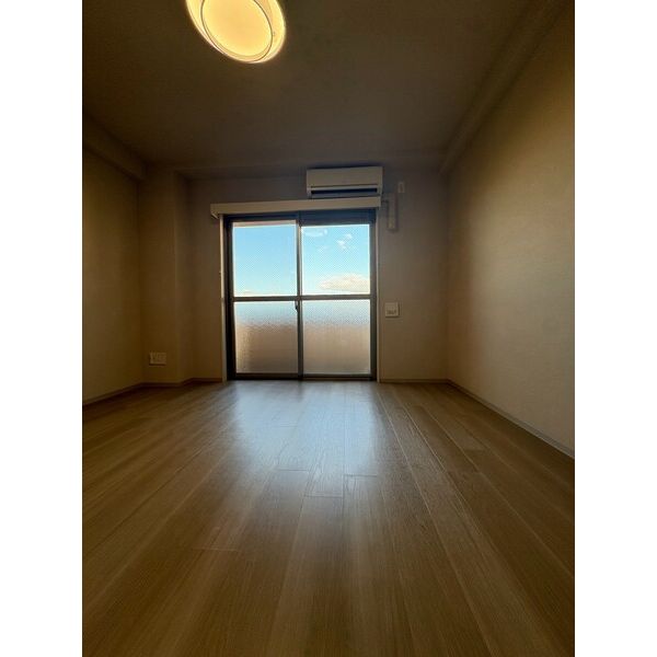 フロンティアテラス江坂 室内写真7