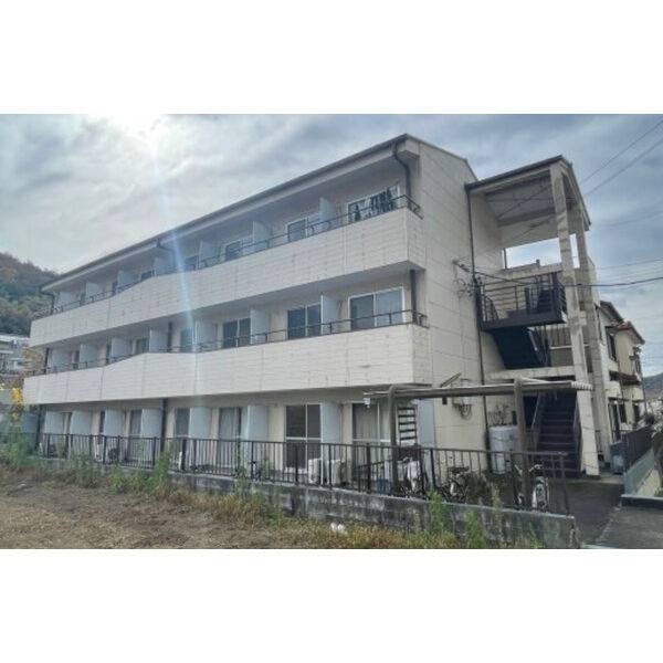 カレッジハウス日野坂 建物画像