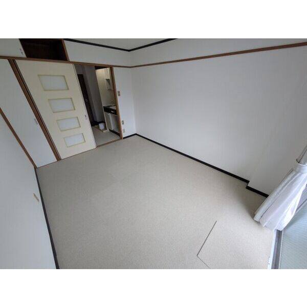 カレッジハウス日野坂 室内写真10