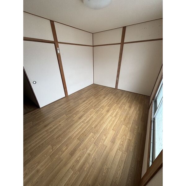 西板持町8丁目戸建 室内写真3