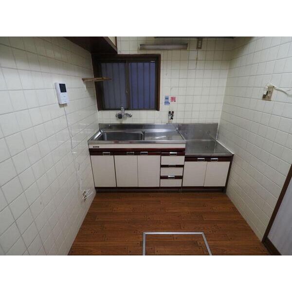 敷礼なし!玉津町戸建4K 室内写真2