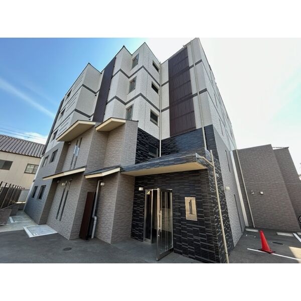 アドバンス京都北大路レフィナード 建物画像