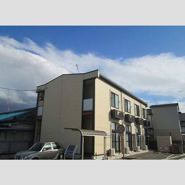 レオパレストリニ 建物画像