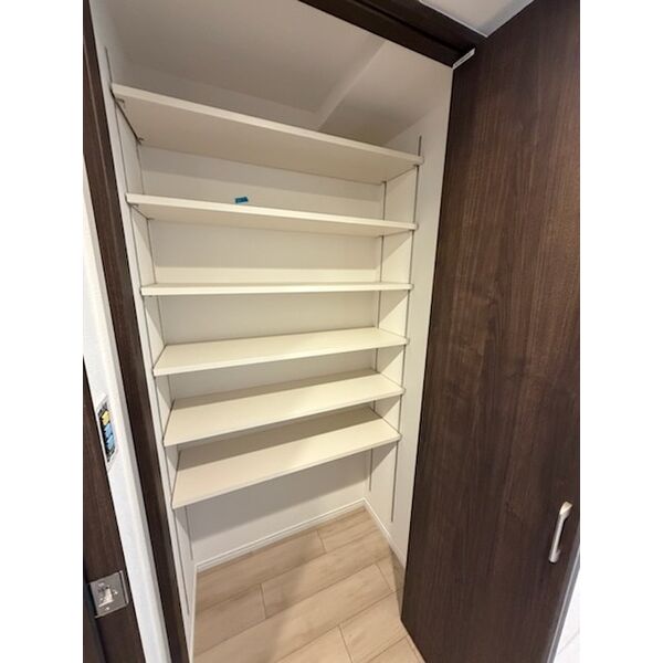 THE SENSE RESIDENCE新深江 室内写真2