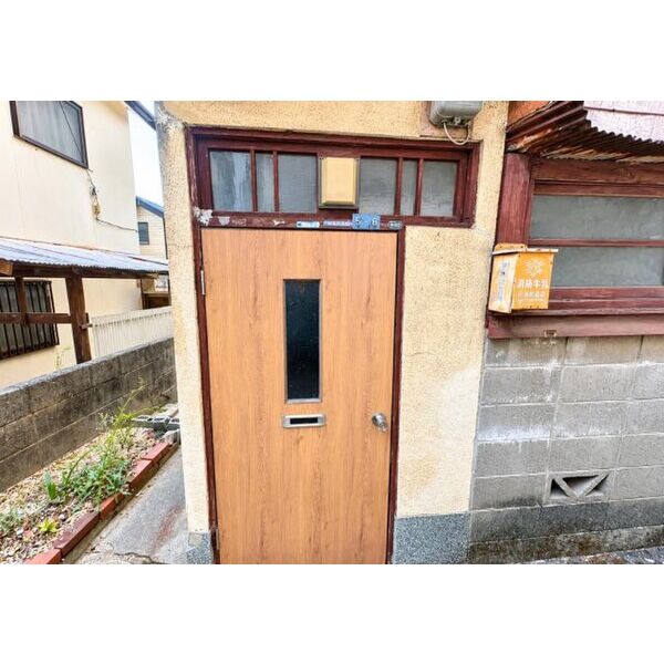 山手のちいさなテラスハウス 室内写真4