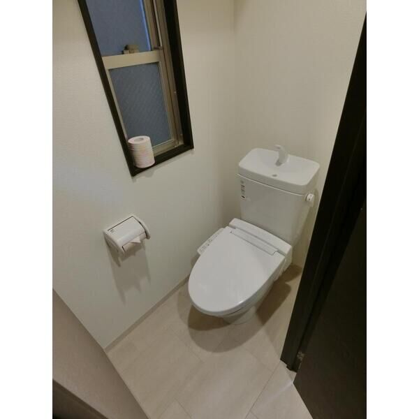 ELLE難波WEST 室内写真2