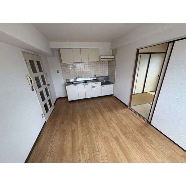 大和田ローズマンション 室内写真1