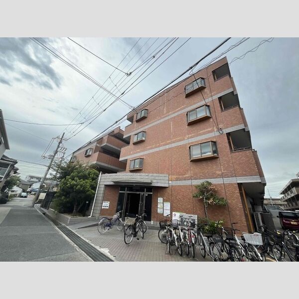 フリーダム中村 建物画像