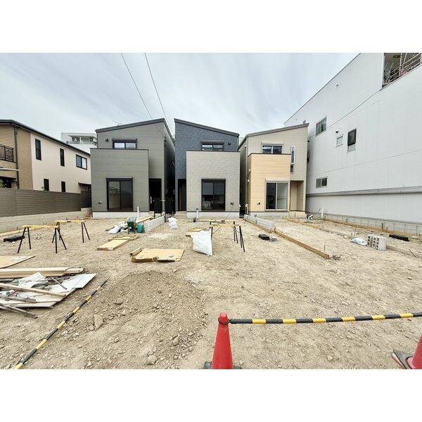 上名古屋三丁目戸建 建物画像