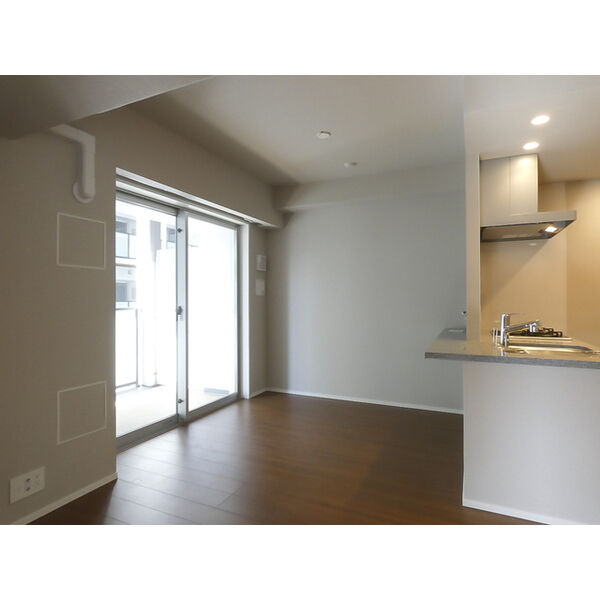 LIBR GRANT 西新宿EAST 室内写真1