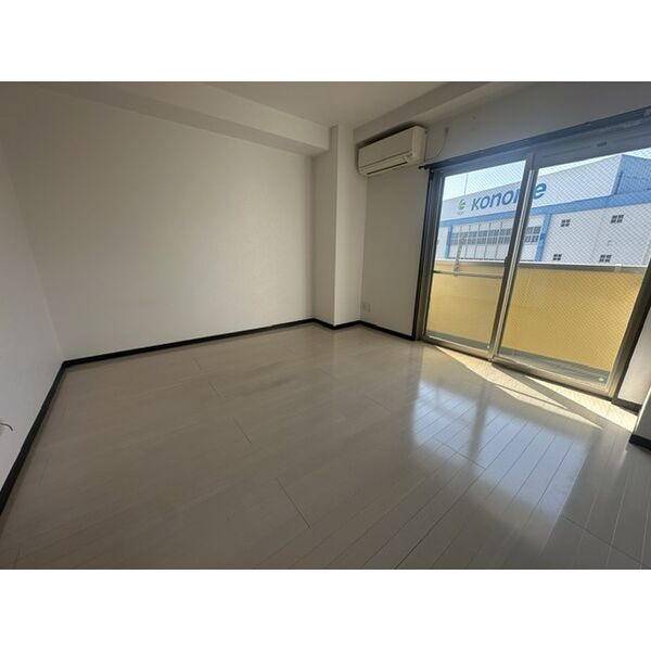 VILLA K&F 室内写真3
