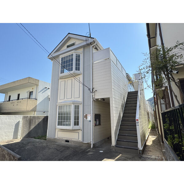 メゾン潮見台 建物画像