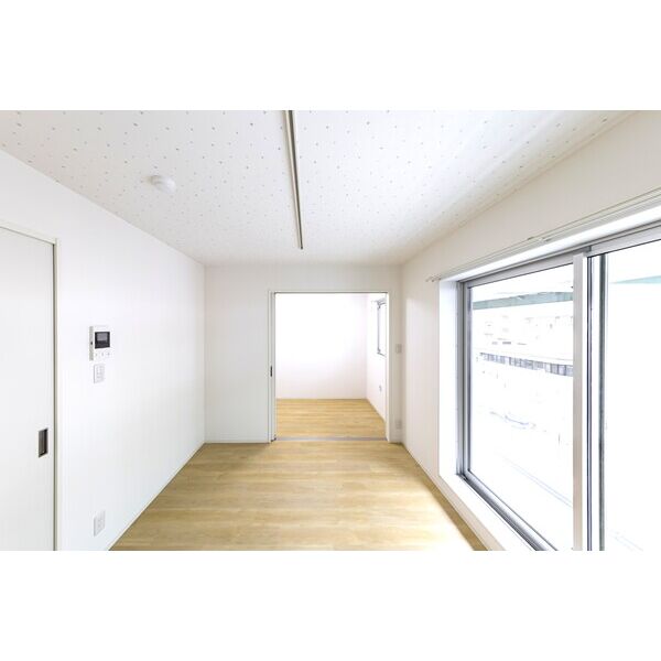 lives residense nakamurakoen 室内写真1
