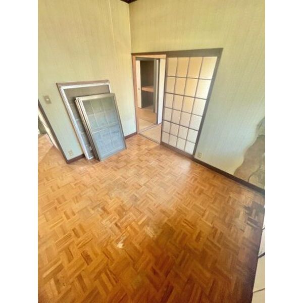 銚子市垣根町2階建て戸建て 室内写真1