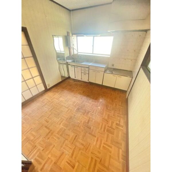 銚子市垣根町2階建て戸建て 室内写真2