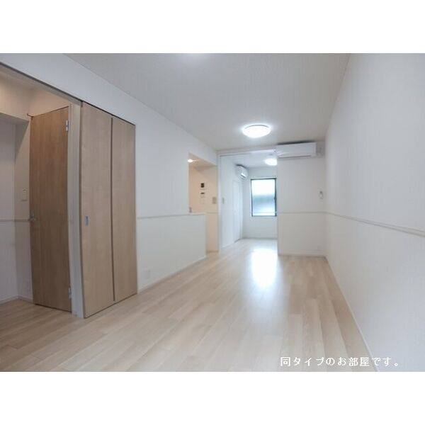 ヒカルサ岐阜琴塚ノース 室内写真1
