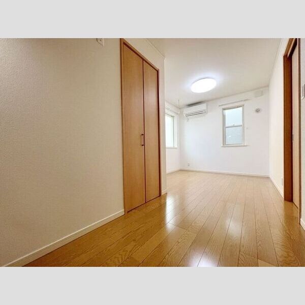 Holly court 室内写真1