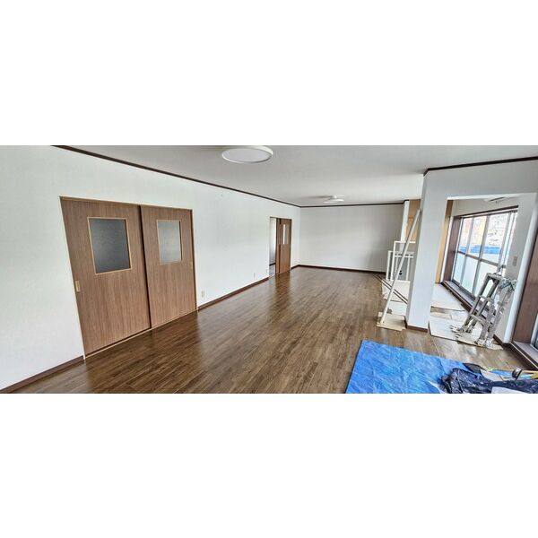 アストロプロダクツ2階戸建 室内写真3