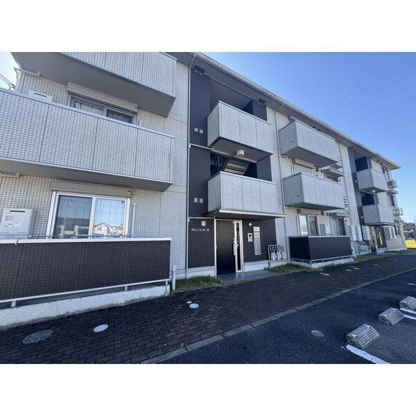 グランシャリオ二町 A棟 建物画像