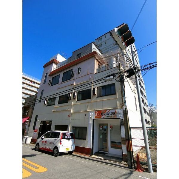 新大阪サンマンション3号館