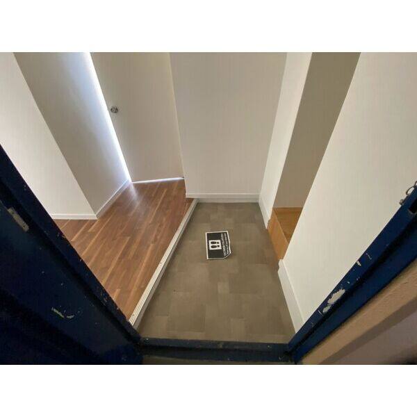 メゾンコーエイ 室内写真1