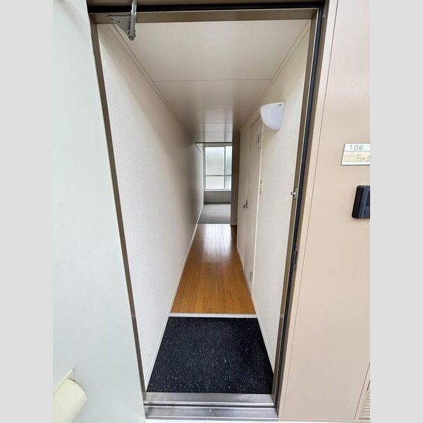 FL NEST 室内写真1