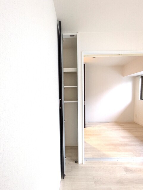 Ｓｈｉｎｍａｃｈｉ Ｒｅｓｉｄｅｎｃｅ Ｋｏｕｚｕｙａ 室内写真9